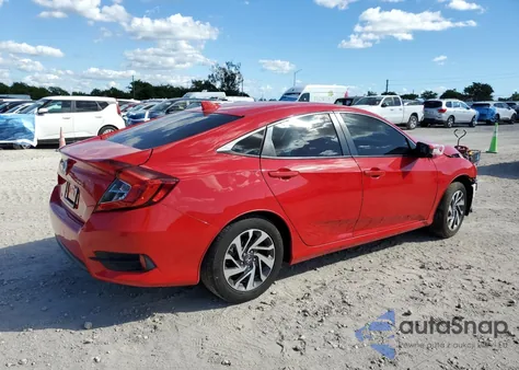 2018 Honda Civic Ex z USA, uszkodzony, nr VIN 2HGFC2F77JH572537
